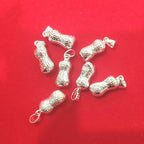 Schöne Halskette mit einzigartigem Stil