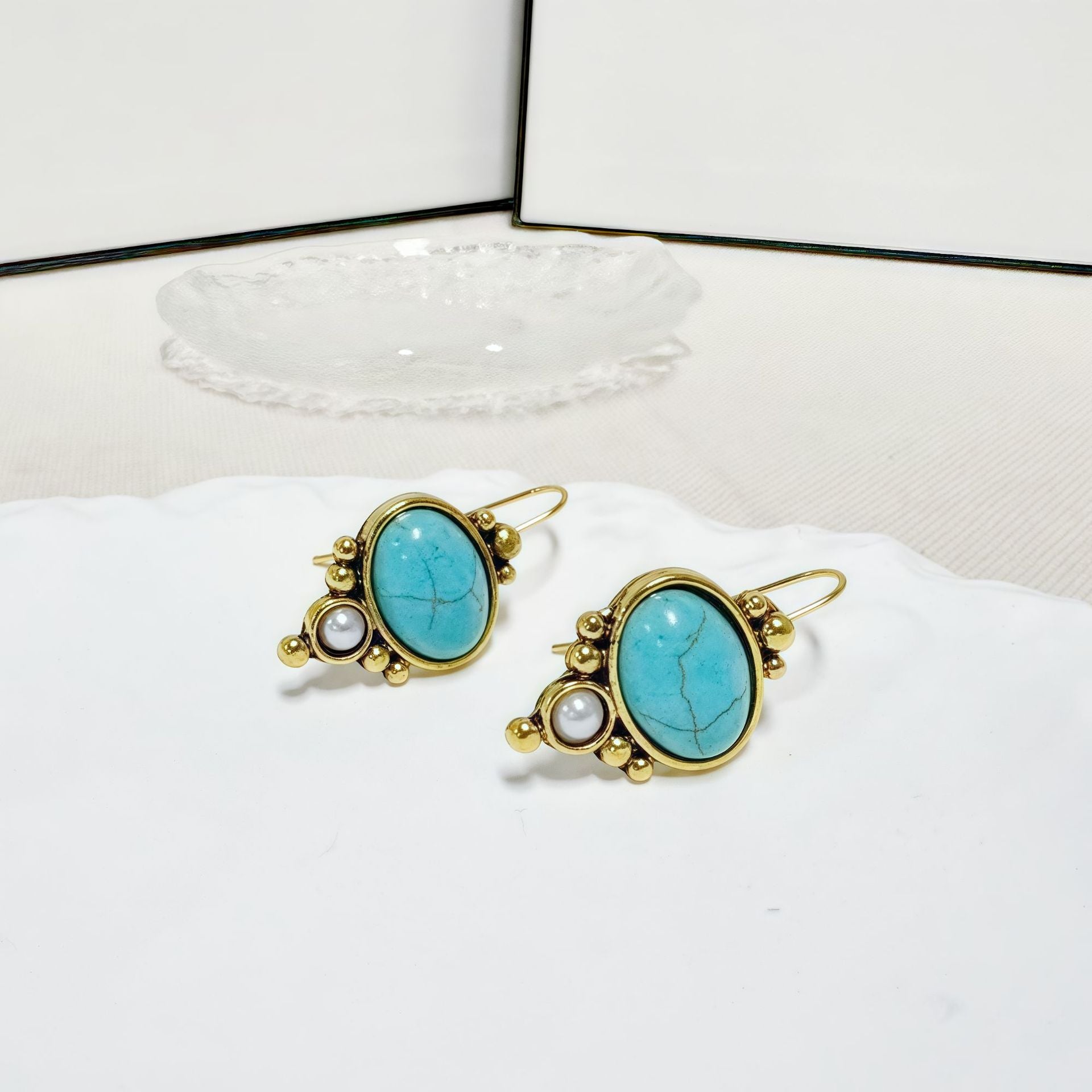 Zarte handwerkliche Perlen Ohrring