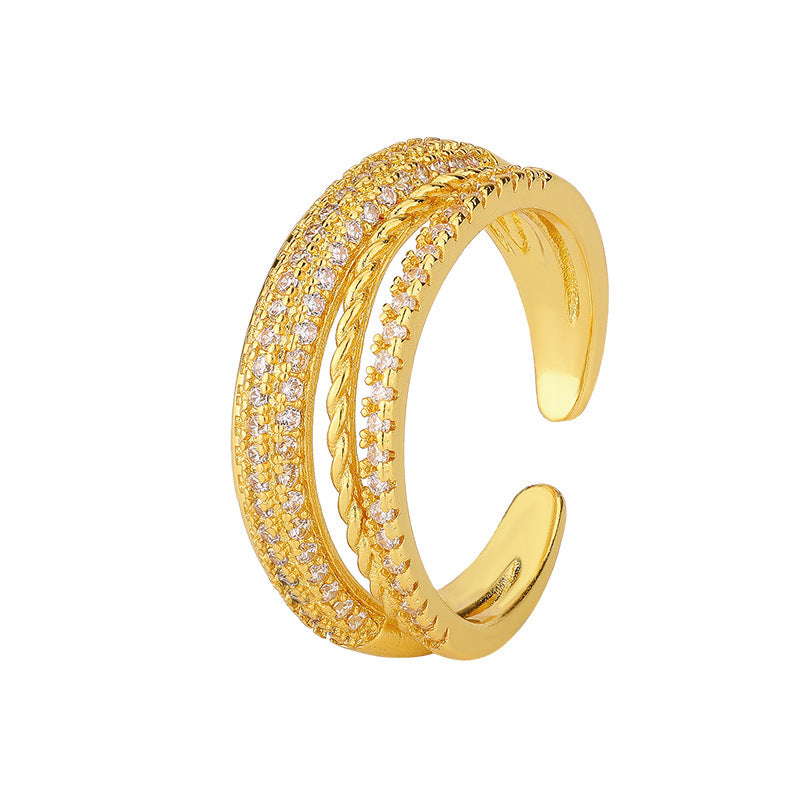 Zarte handwerkliche Ring