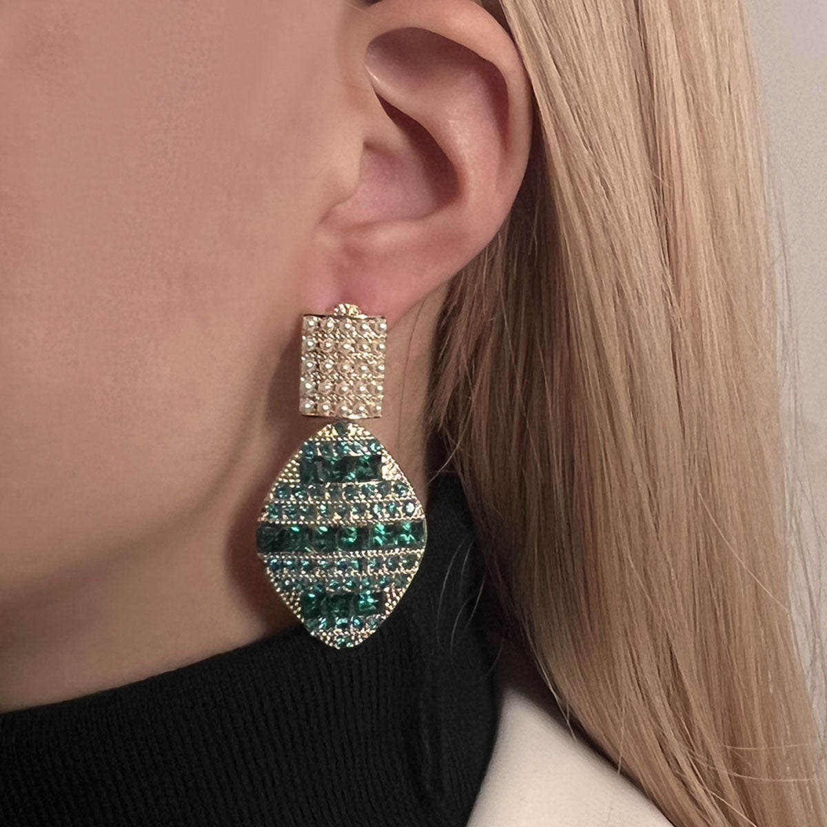 Atemberaubende Ohrring für den Alltag