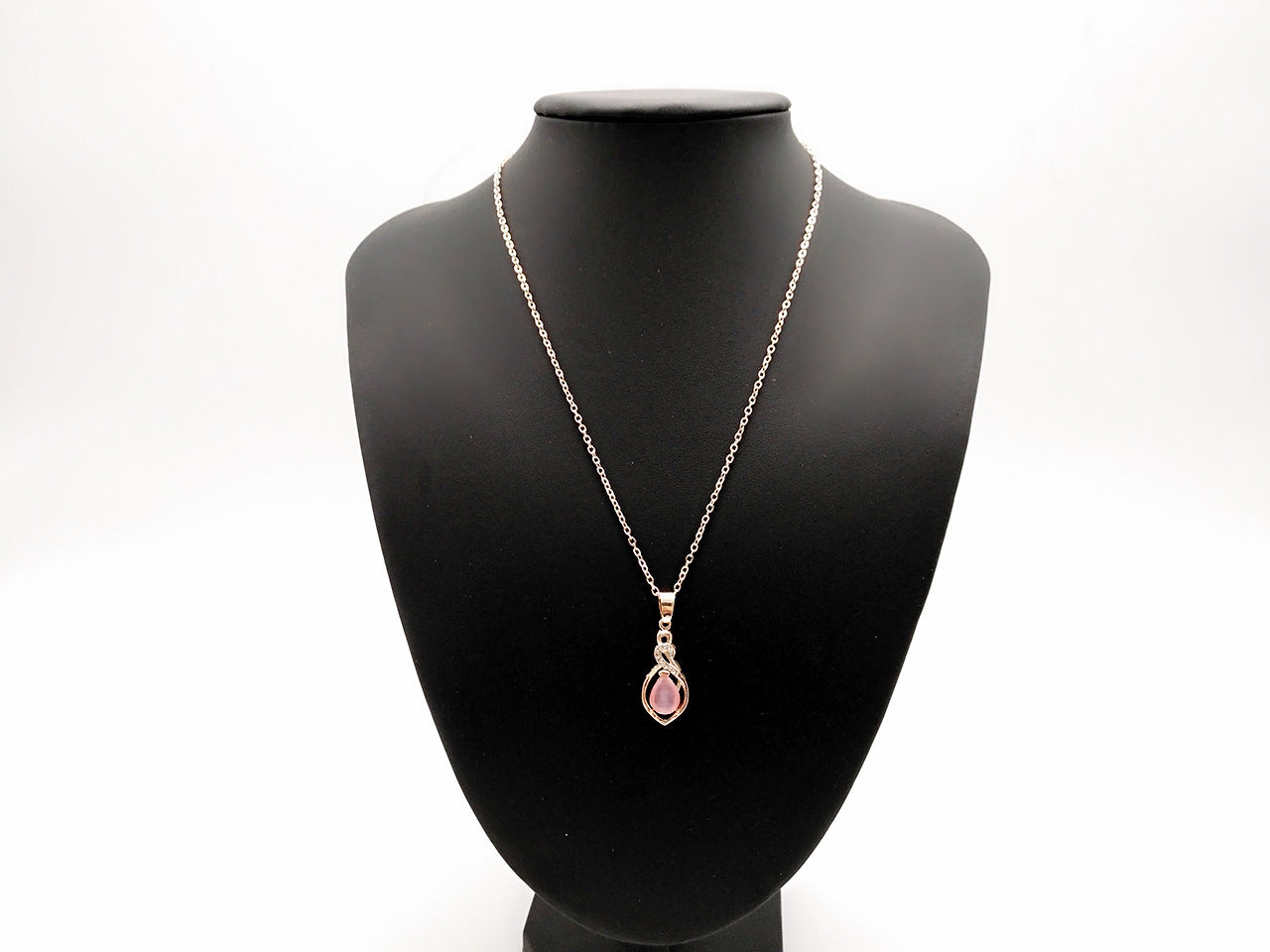 Elegante Gold Halskette für jeden Anlass