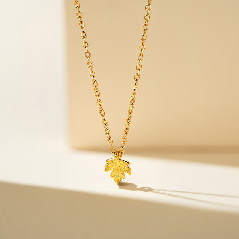 Schöne Halskette mit einzigartigem Stil