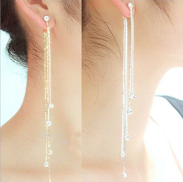 Zarte handwerkliche Ohrring