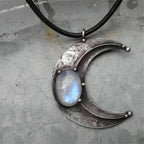 Zarte handwerkliche Halskette