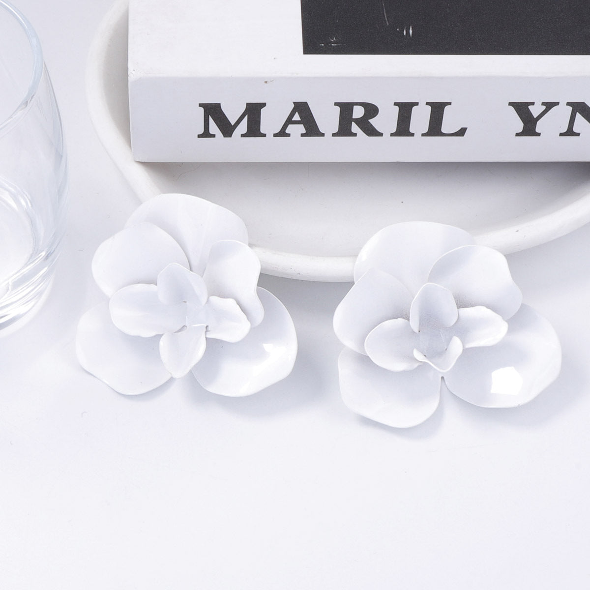 Atemberaubende Ohrring für den Alltag