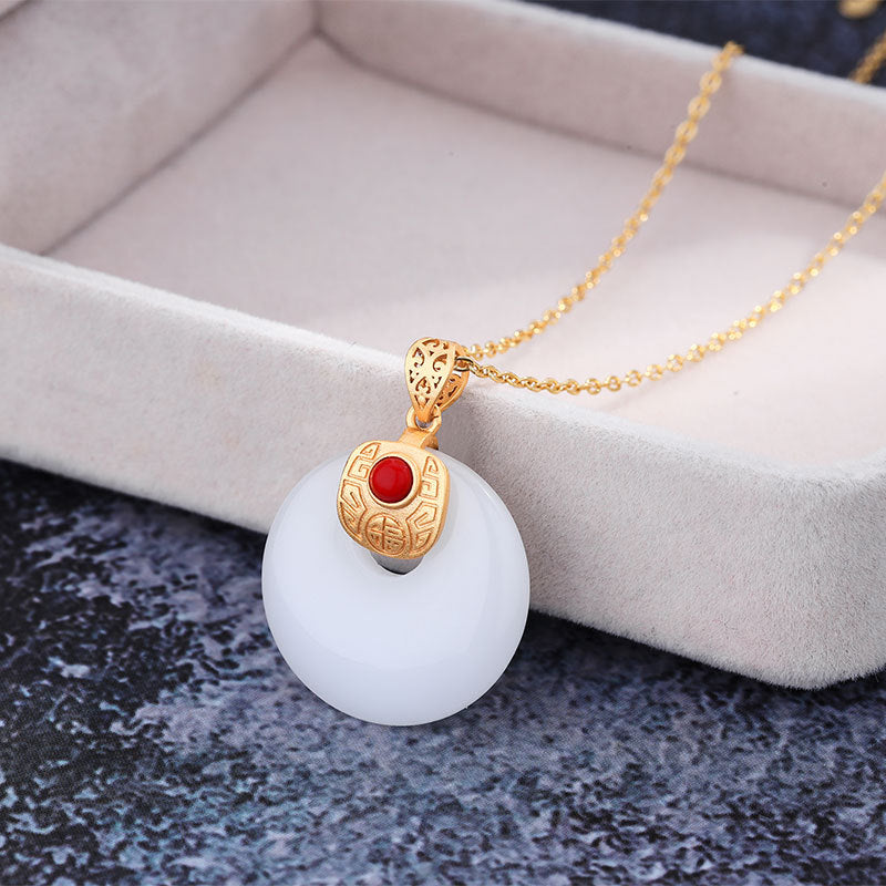 Zarte handwerkliche Gold Halskette