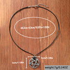 Schöne Halskette mit einzigartigem Stil