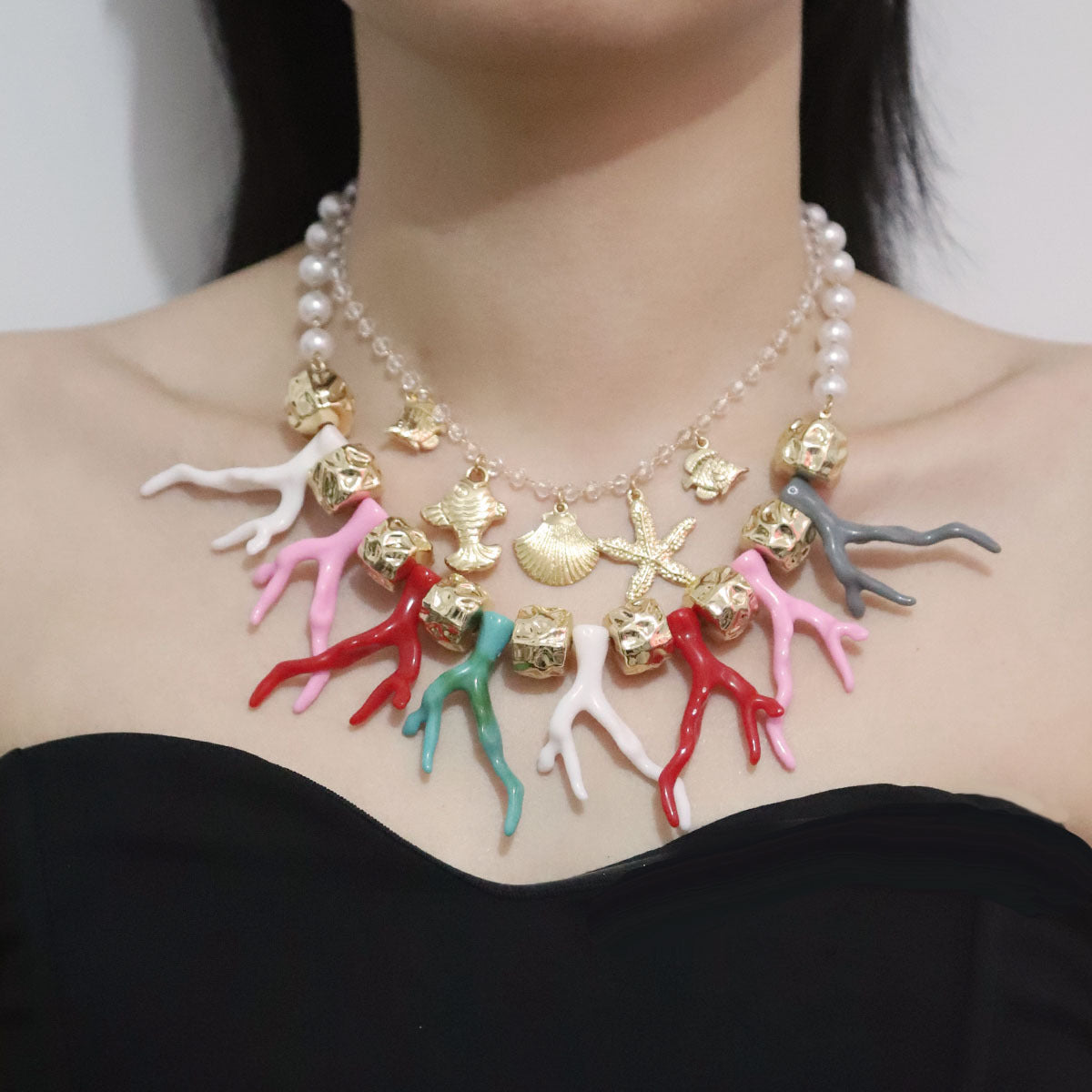 Zarte handwerkliche Perlen Halskette