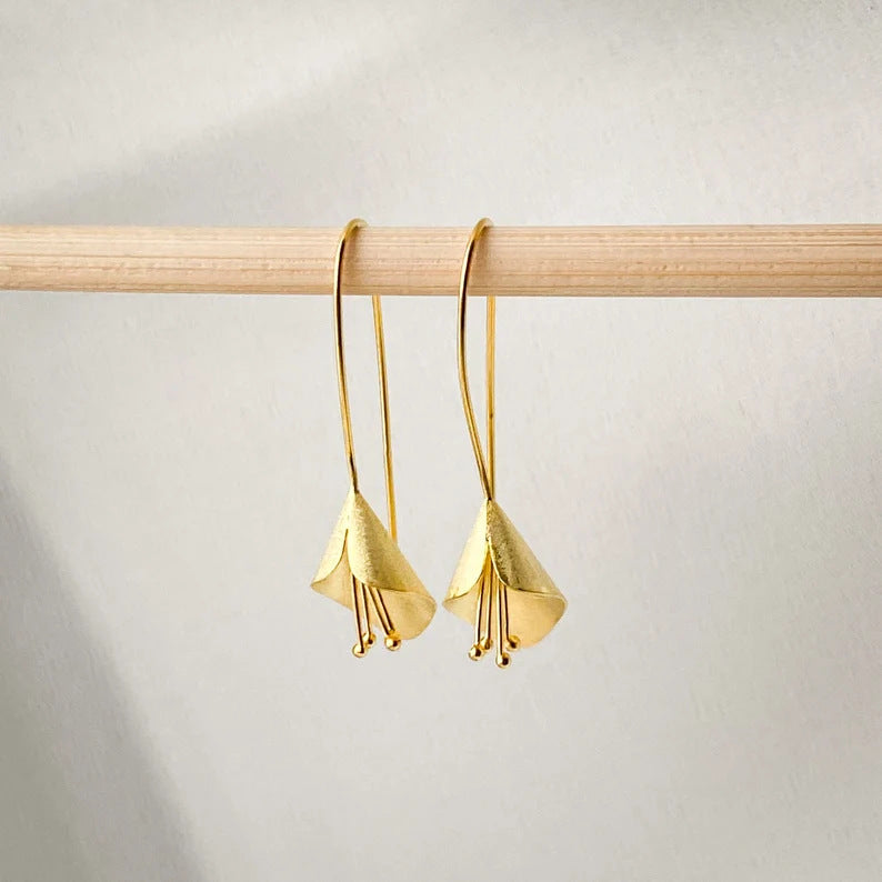 Atemberaubende Ohrring für den Alltag