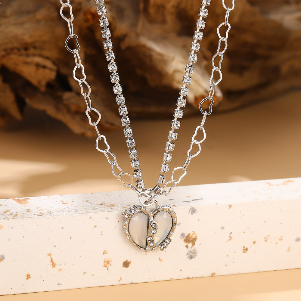 Zarte handwerkliche Halskette