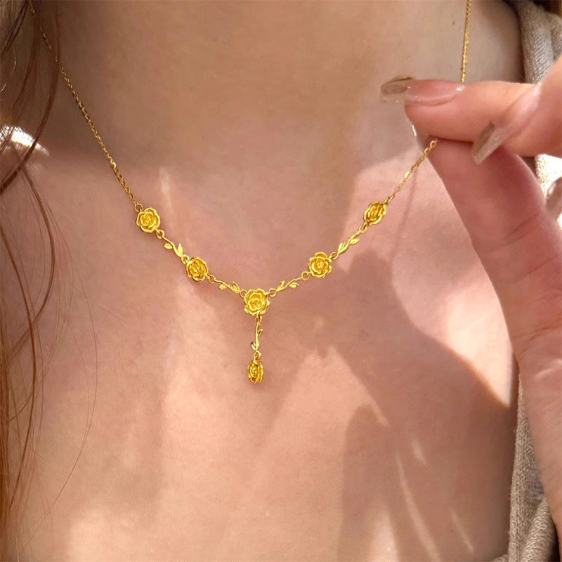 Zarte handwerkliche Gold Halskette