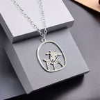 Schöne Halskette mit einzigartigem Stil