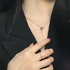 Schöne Halskette mit einzigartigem Stil