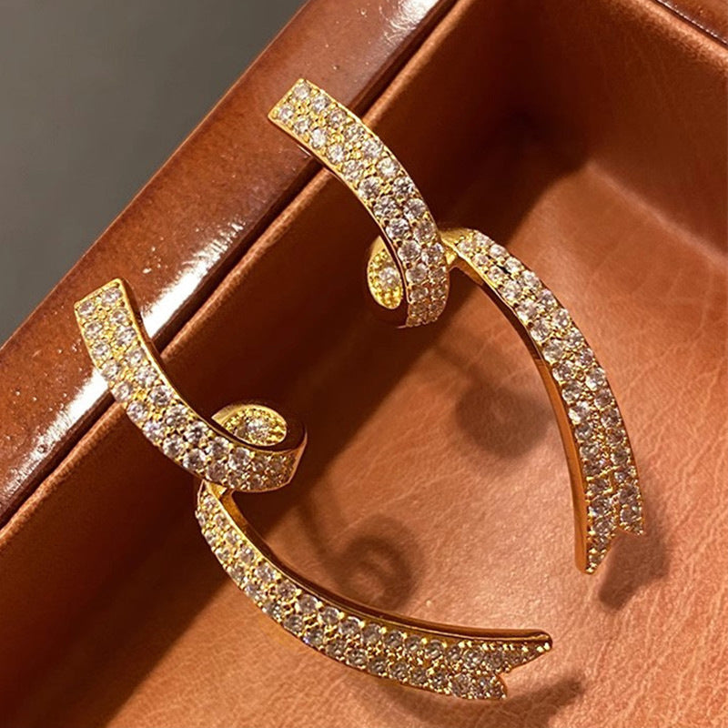 Atemberaubende Gold Ohrring für den Alltag