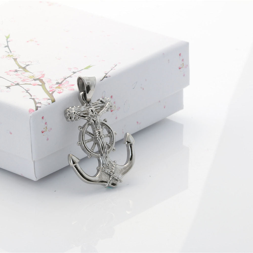 Schöne Halskette mit einzigartigem Stil