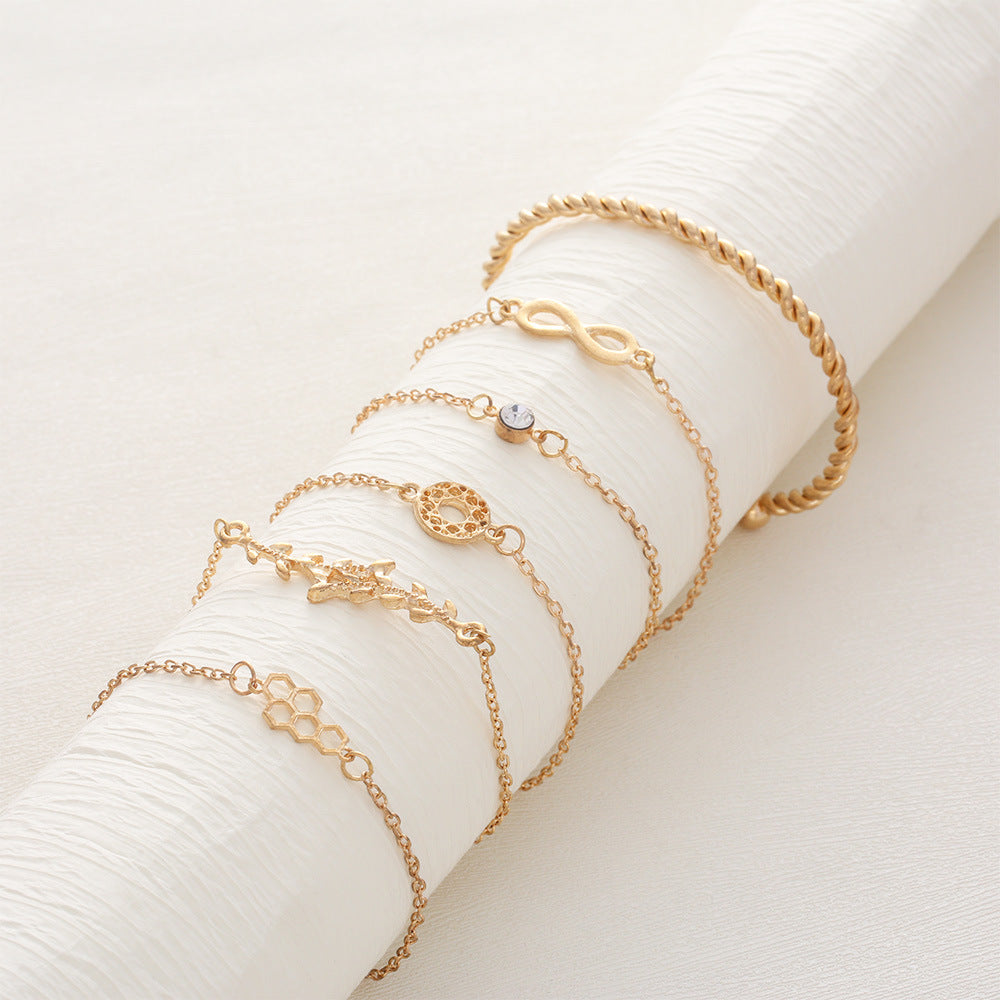 Schöne Armband mit einzigartigem Stil