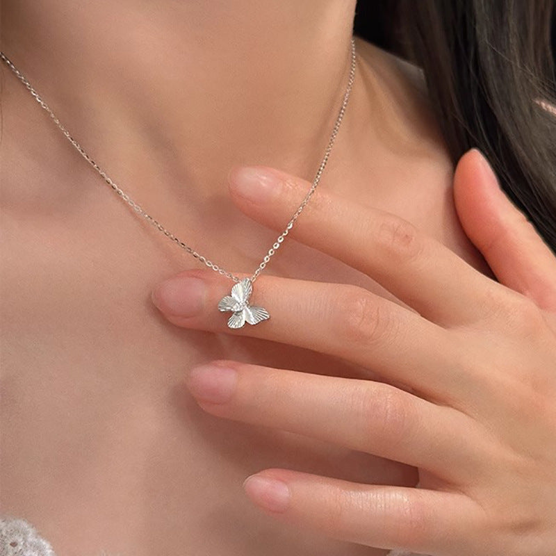 Atemberaubende Halskette für den Alltag