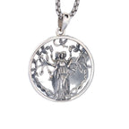 Schöne Halskette mit einzigartigem Stil