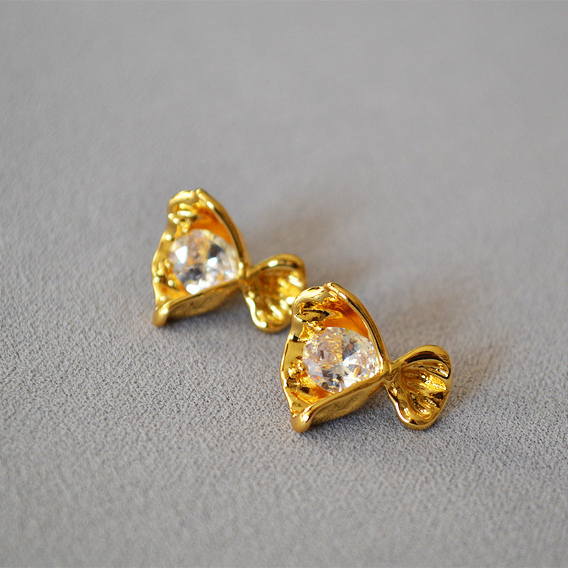 Atemberaubende Ohrring für den Alltag