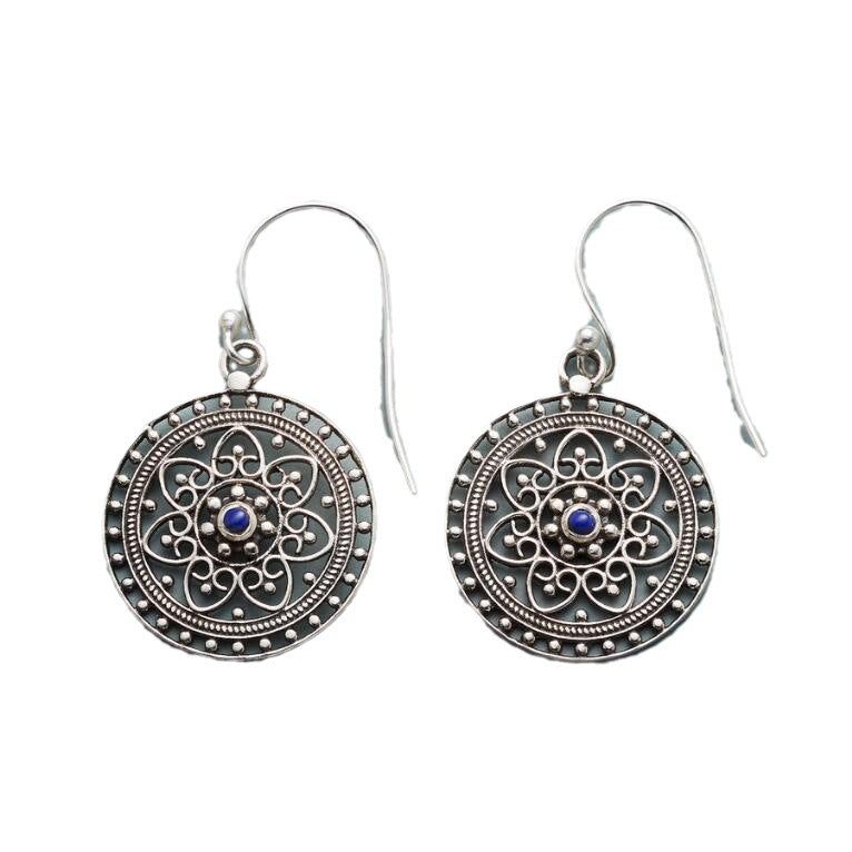 Schöne Ohrring mit einzigartigem Stil