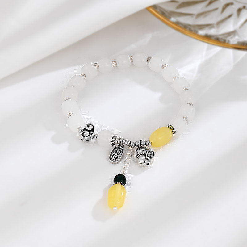 Schöne Silber Armband mit einzigartigem Stil