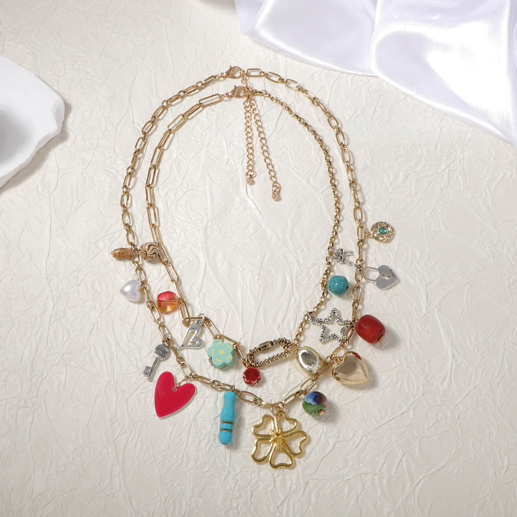 Zarte handwerkliche Halskette