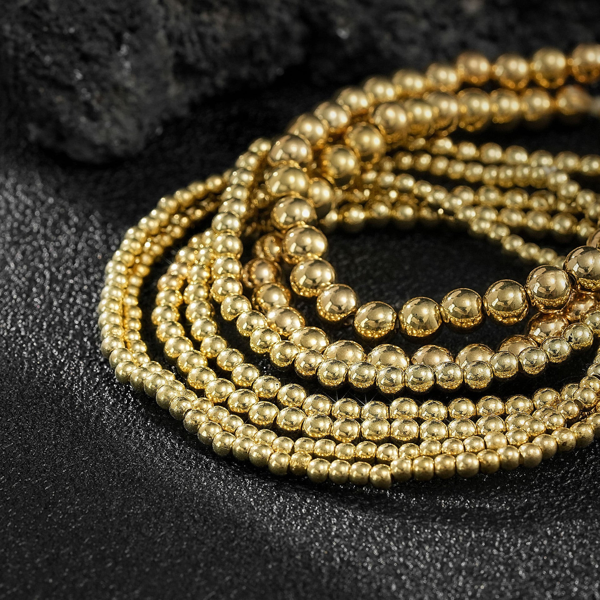 Schöne Gold Armband mit einzigartigem Stil