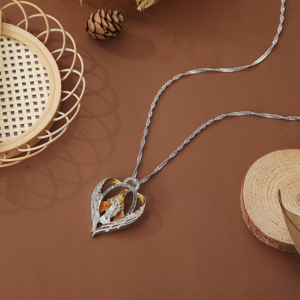 Schöne Halskette mit einzigartigem Stil