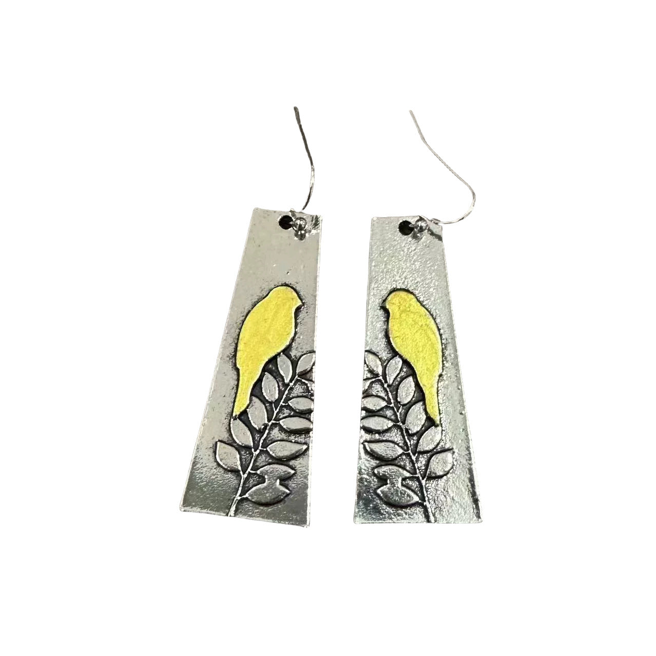 Zarte handwerkliche Ohrring