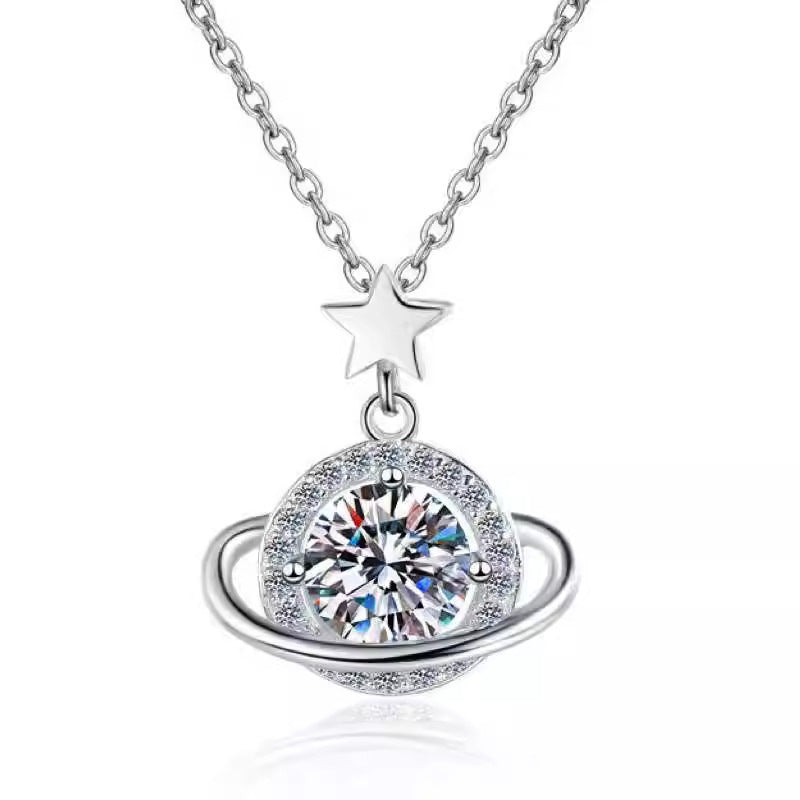 Zarte handwerkliche Halskette