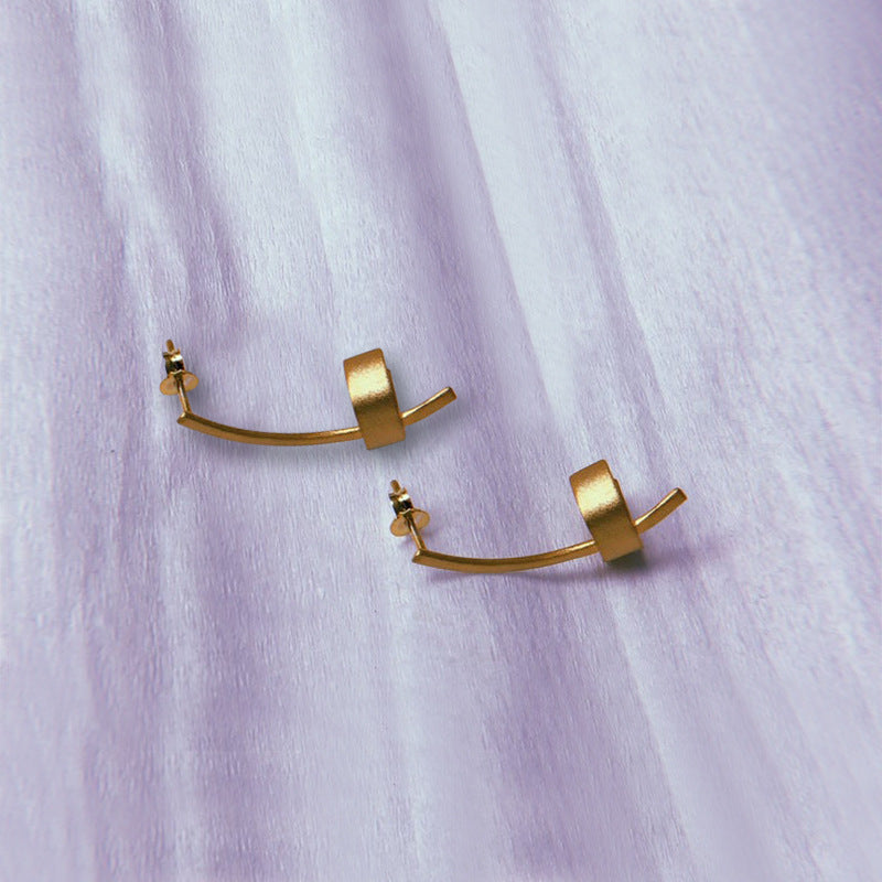 Atemberaubende Ohrring für den Alltag