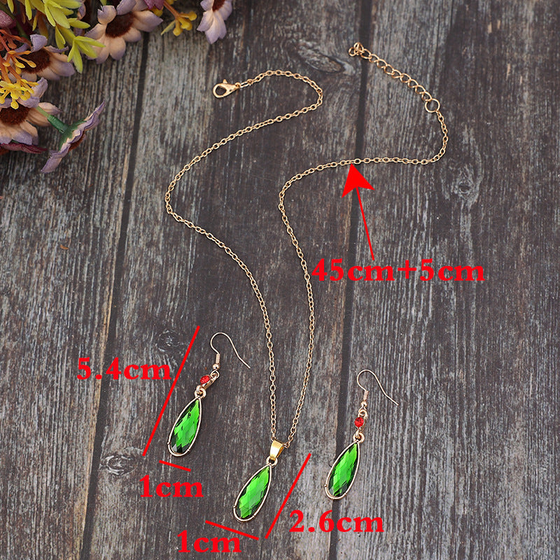 Zarte handwerkliche Halskette