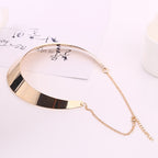 Schöne Halskette mit einzigartigem Stil