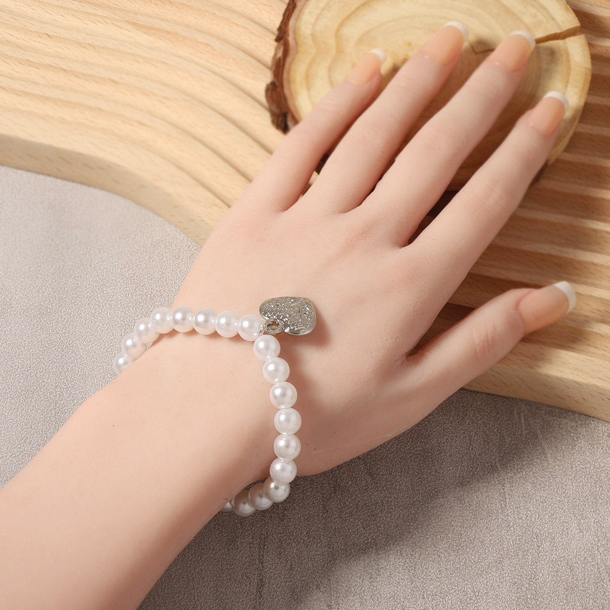 Schöne Silber Halskette mit einzigartigem Stil