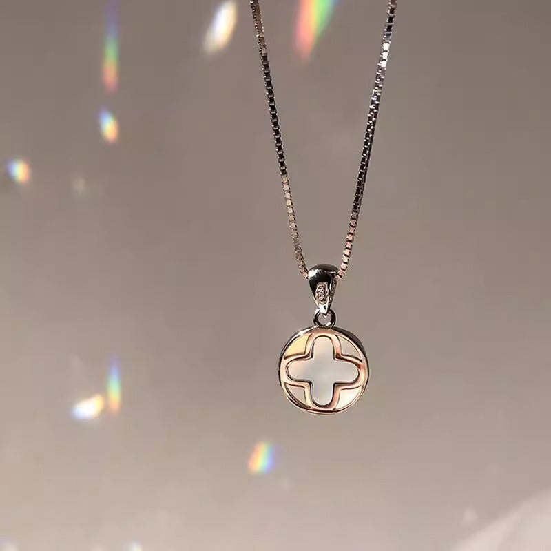 Klassische Halskette mit zeitloser Eleganz