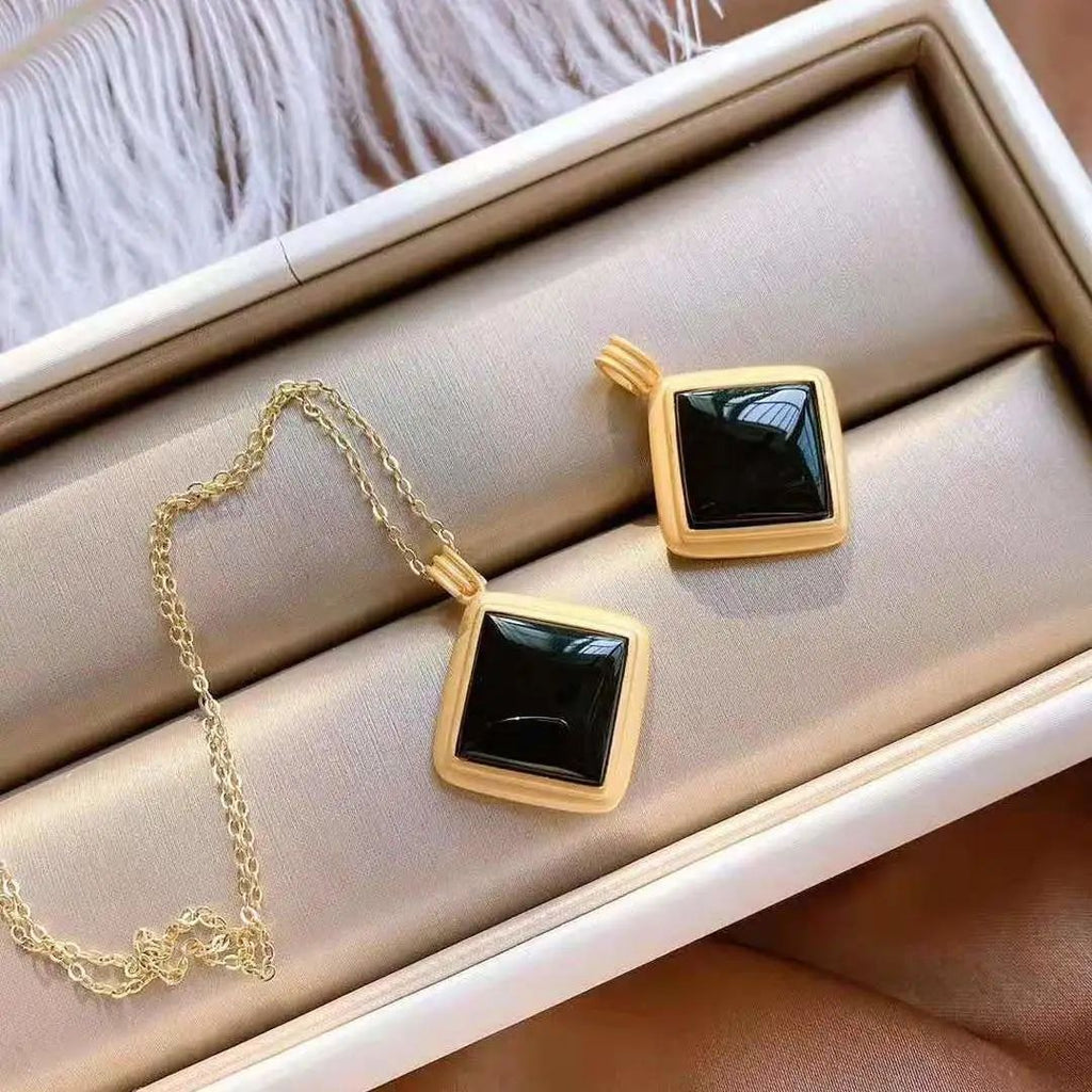 Romantische Gold Halskette für besondere Momente