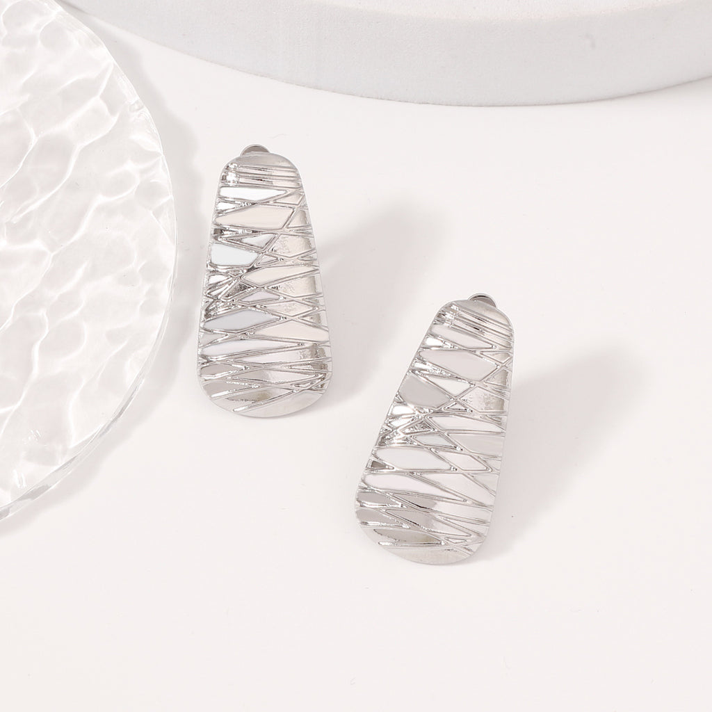 Atemberaubende Ohrring für den Alltag