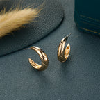 Atemberaubende Gold Ohrring für den Alltag