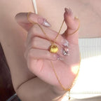 Schöne Gold Halskette mit einzigartigem Stil