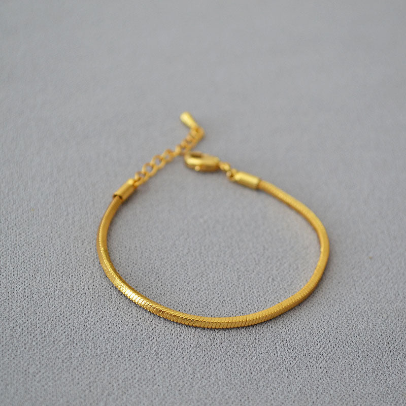 Schöne Gold Armband mit einzigartigem Stil