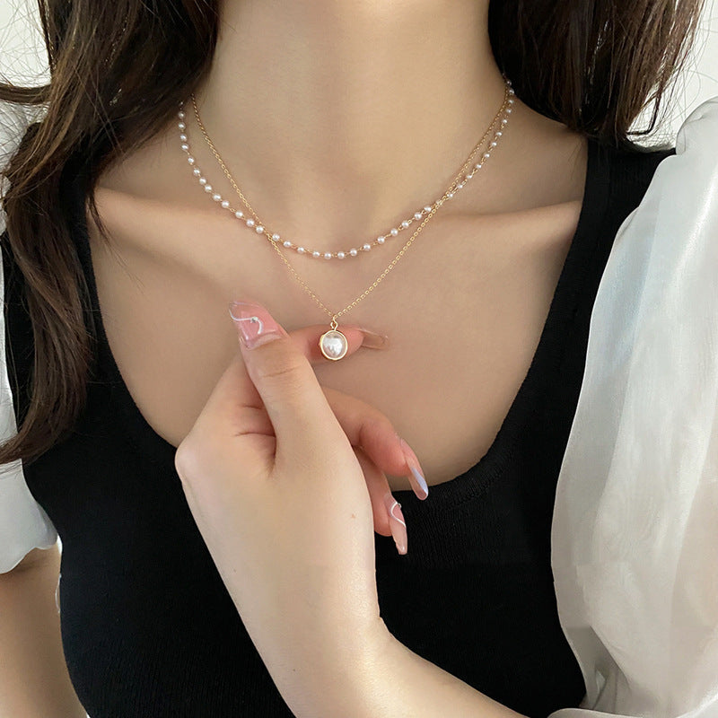 Klassische Perlen Halskette mit zeitloser Eleganz