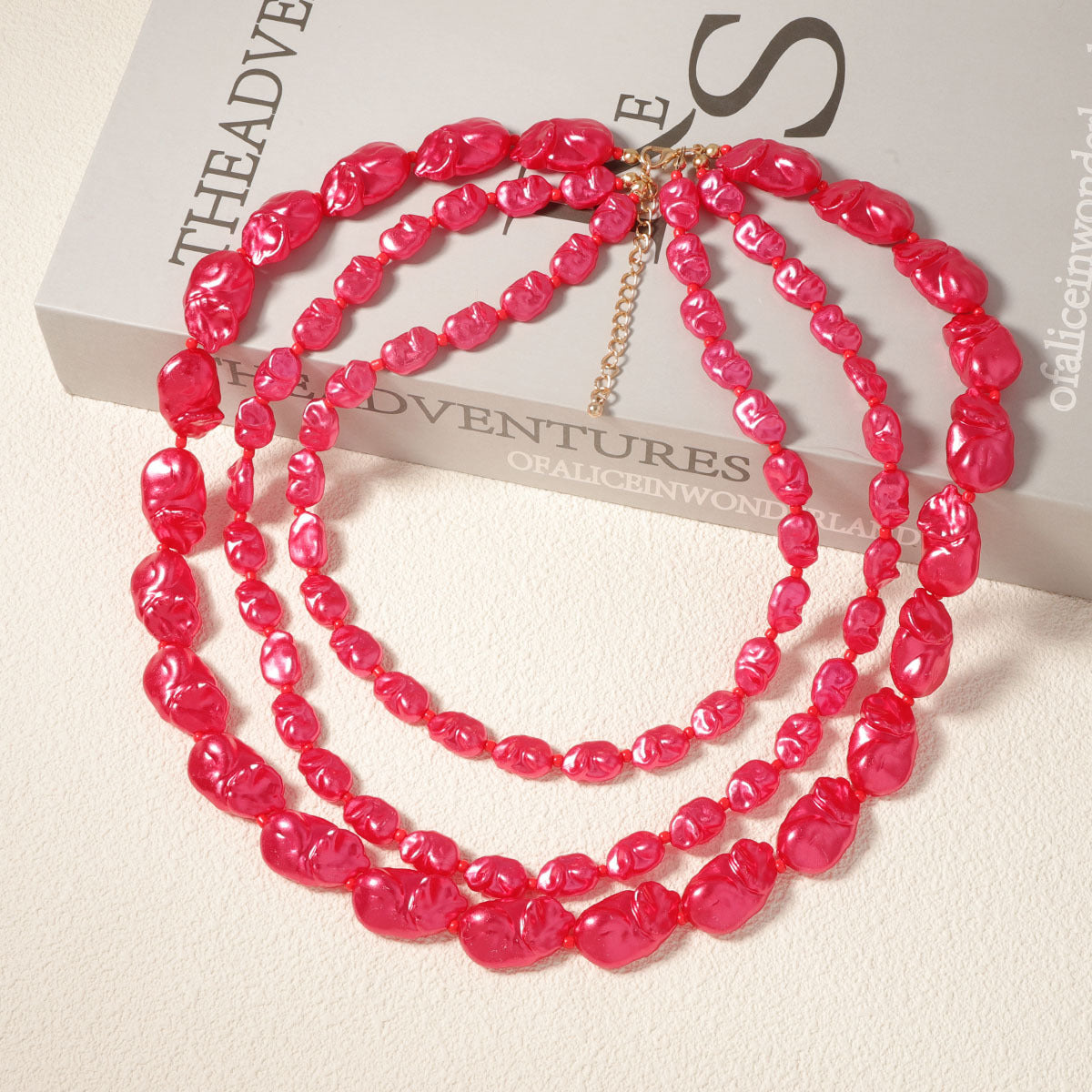 Zarte handwerkliche Halskette