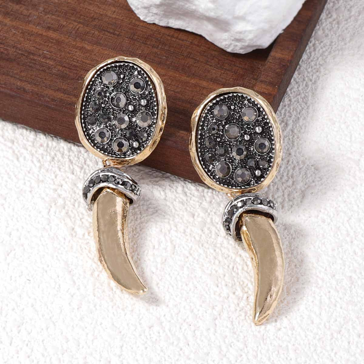 Atemberaubende Ohrring für den Alltag