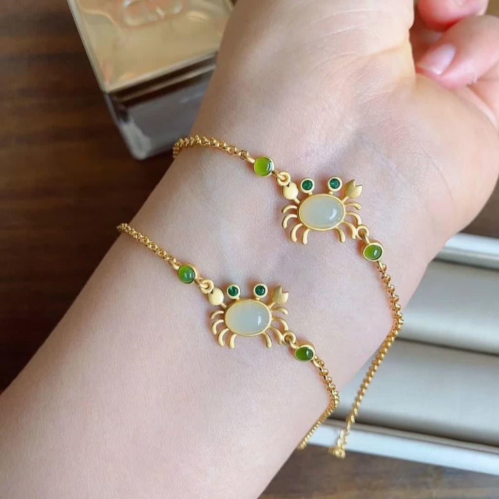 Schöne Gold Armband mit einzigartigem Stil