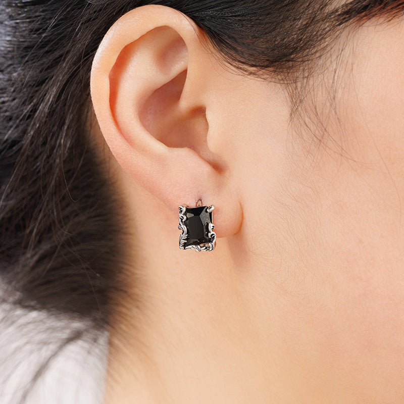 Atemberaubende Ohrring für den Alltag