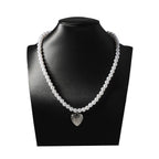 Schöne Silber Halskette mit einzigartigem Stil