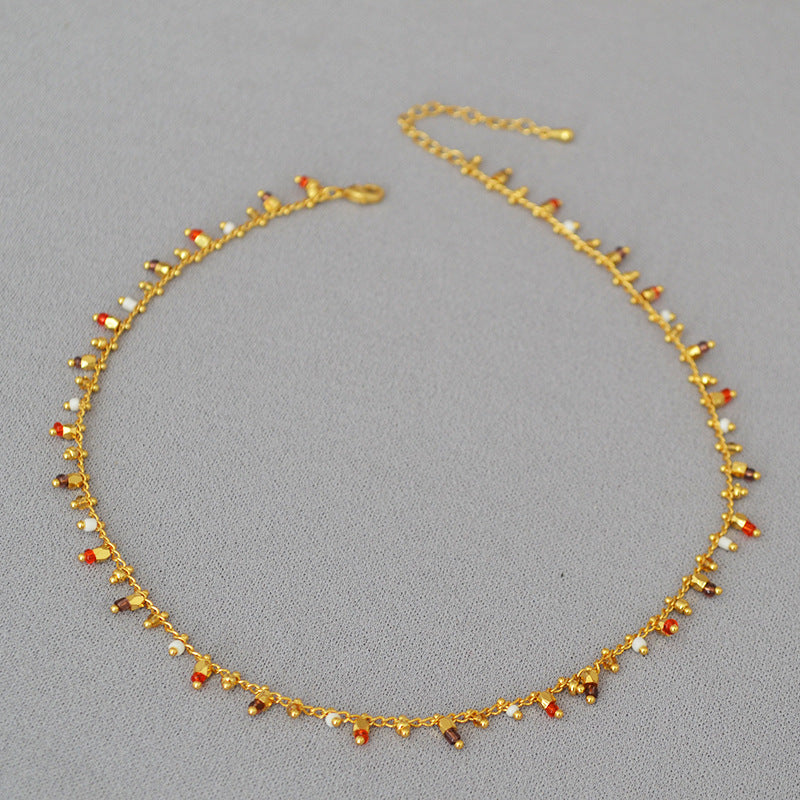 Zarte handwerkliche Halskette