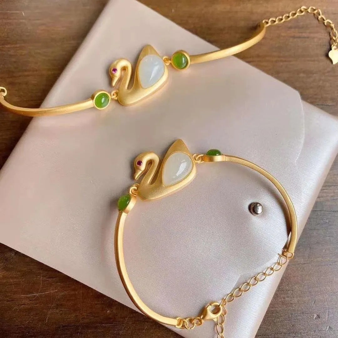 Schöne Silber Armband mit einzigartigem Stil