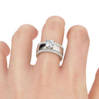 Zarte handwerkliche Ring