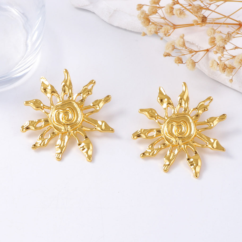 Atemberaubende Ohrring für den Alltag